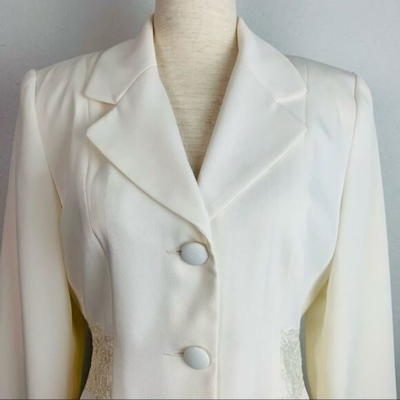 Vintage 80s Hugo Buscati Ivory Lace Trimmed Skirt Suit 2 Piece Set - Picture 4 of 16